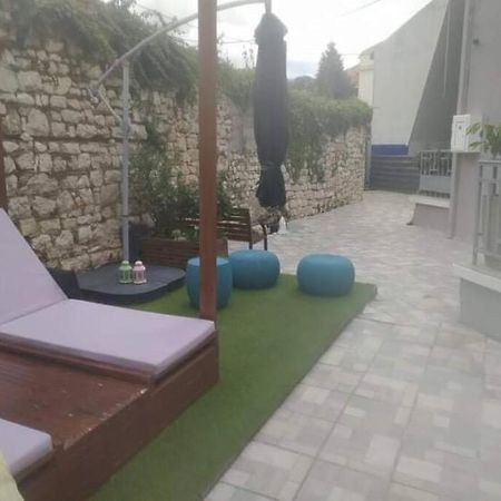 Villa Οικία Με Αυλή Και Πάρκινγκ, Μέσα Στο Κάστρο Της Πόλης Ioannina Exterior foto